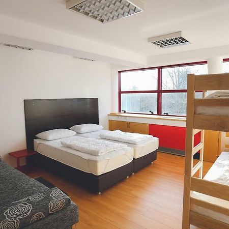 Hostel OmnibusČakovec エクステリア 写真