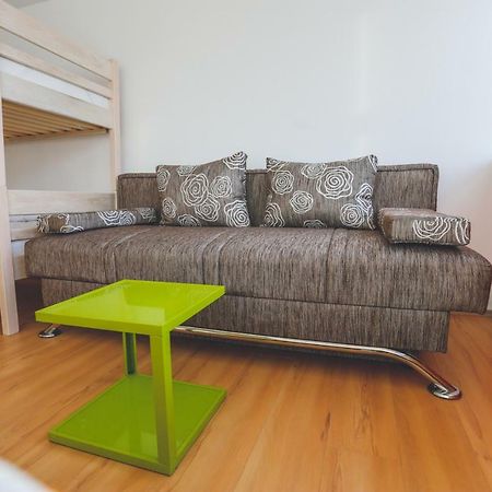 Hostel OmnibusČakovec エクステリア 写真