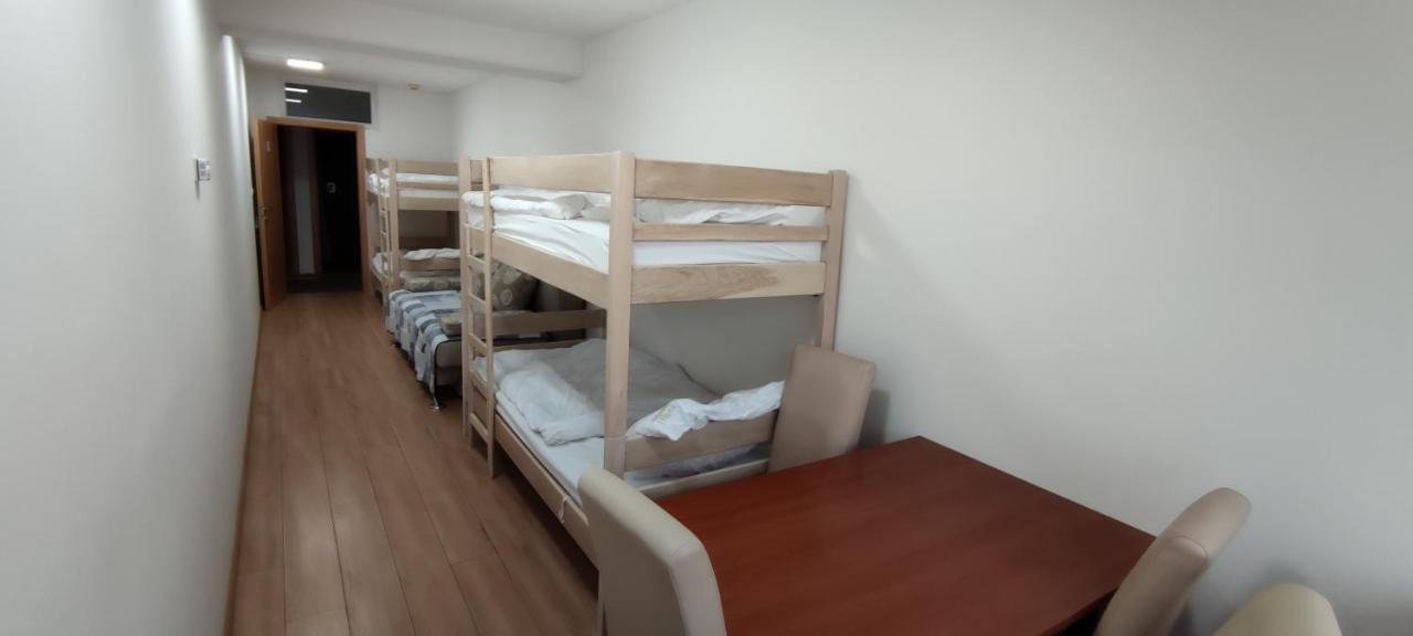 Hostel OmnibusČakovec エクステリア 写真