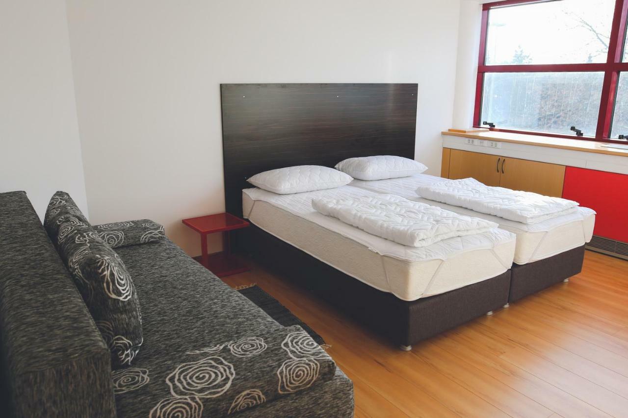 Hostel OmnibusČakovec エクステリア 写真