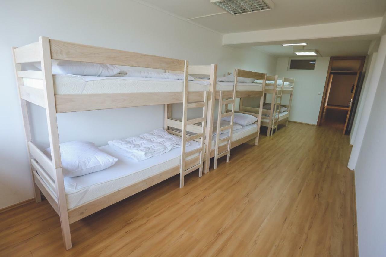 Hostel OmnibusČakovec エクステリア 写真