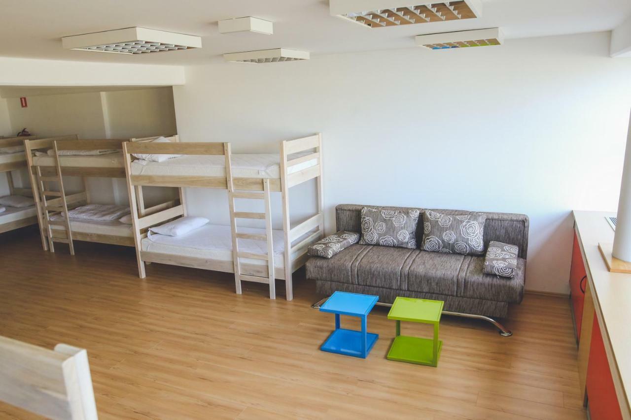 Hostel OmnibusČakovec エクステリア 写真