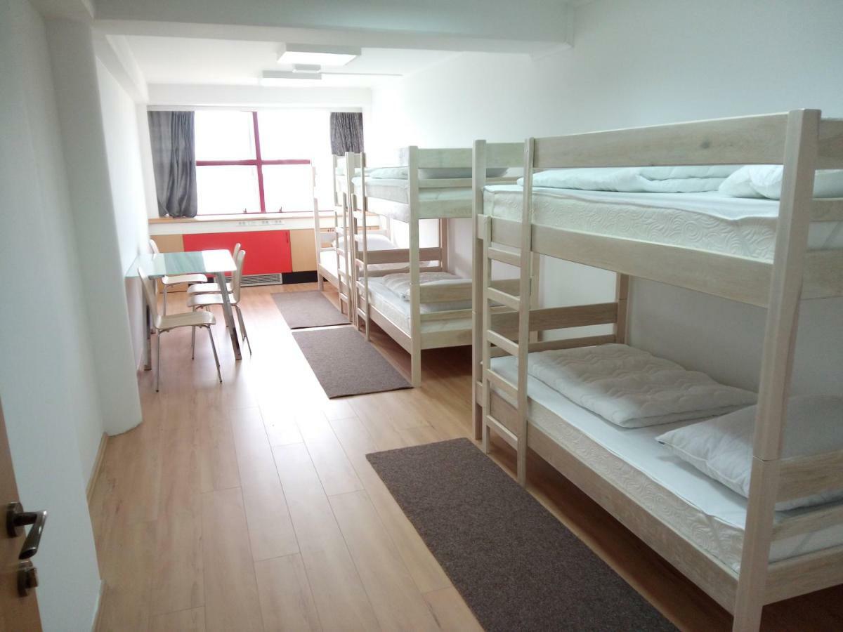 Hostel OmnibusČakovec エクステリア 写真